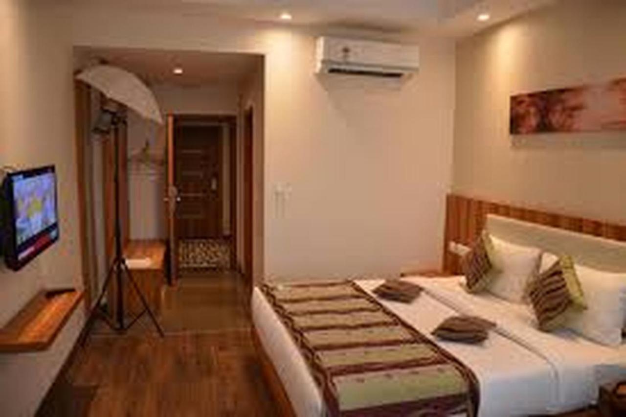 Hotel Le Roi Raipur At Raipur Railway Station Exterior photo